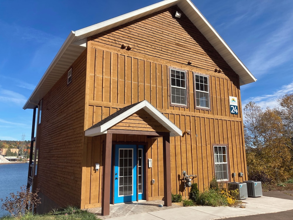 Keweenaw Waters Resort - photo 48