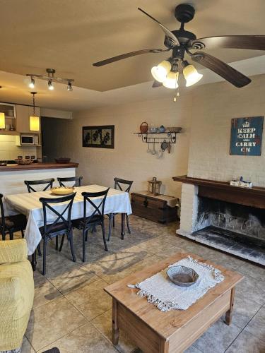 Casas Piriapolis Calle Eduardo Mondello — Piriapolis