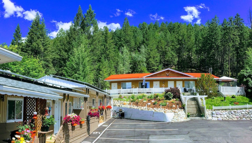 Crescent Motel - last minute hotel in Unknown City