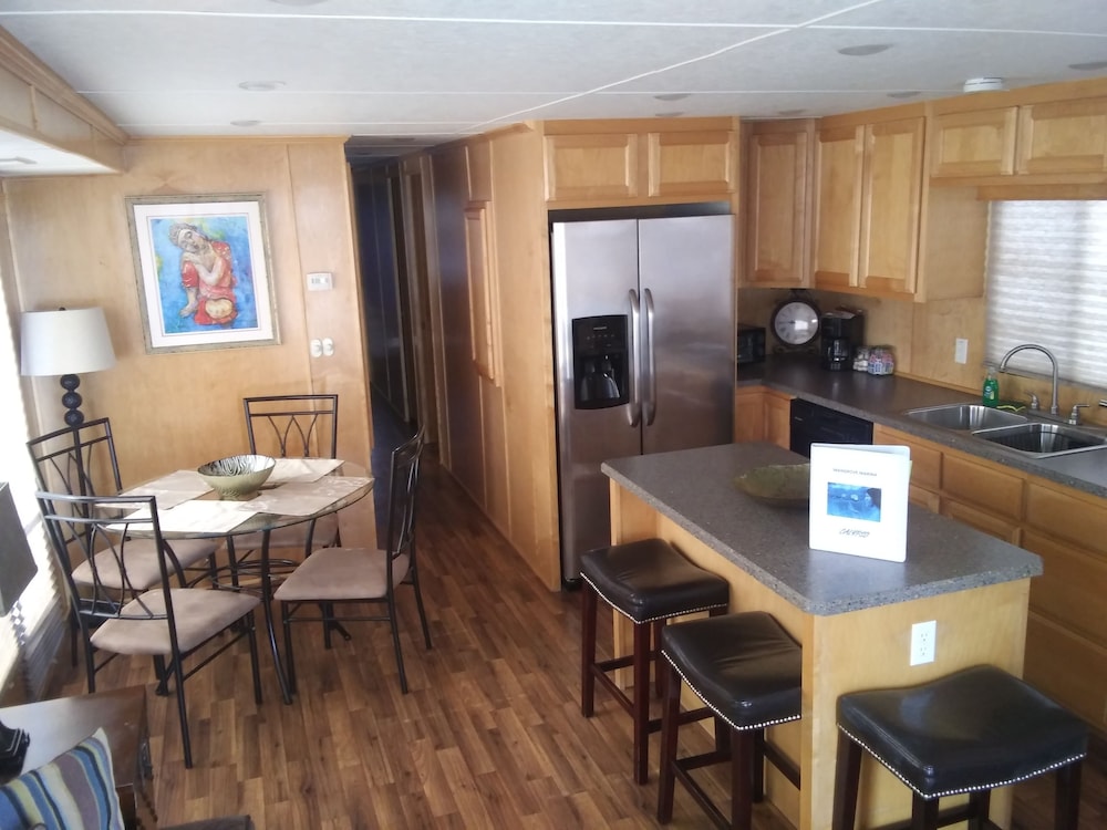 Mangrove Marina and Resort Aqualodge Houseboats - photo 46