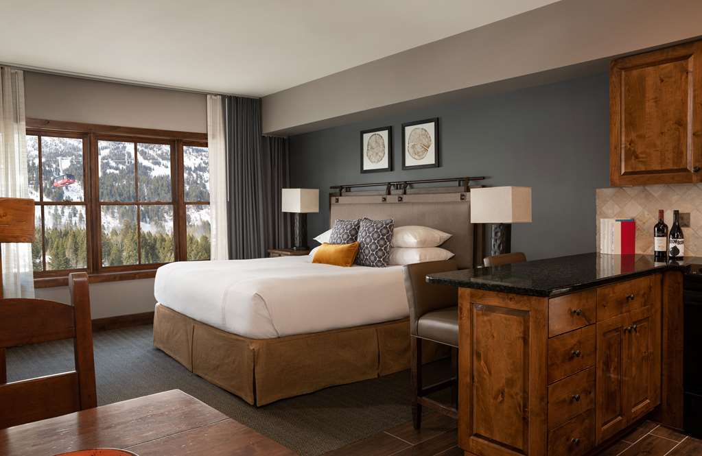 Teton Mountain Lodge and Spa - photo 40