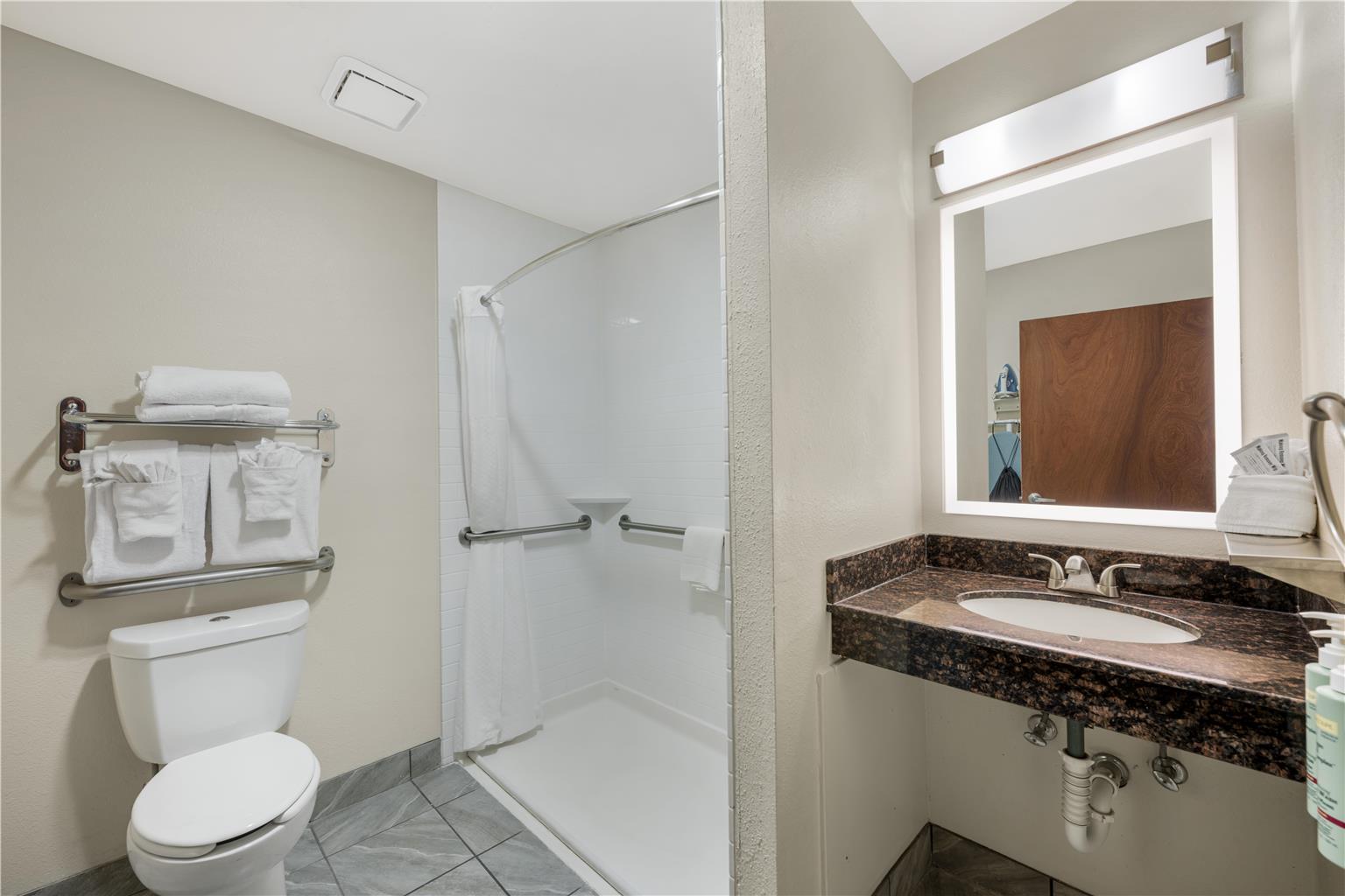 Best Western Airport Albuquerque InnSuites Hotel & Suites - photo 30