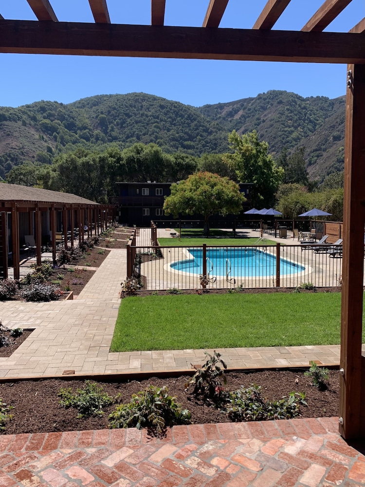 Hidden Valley Inn - photo 36