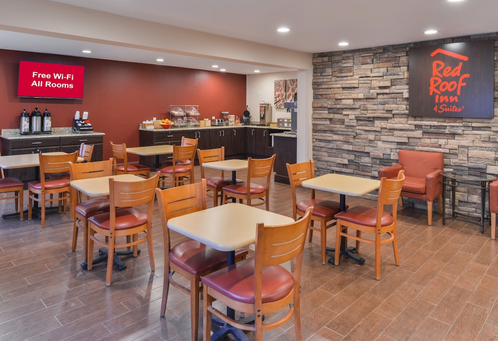 Red Roof Inn & Suites Danville IL - photo 21