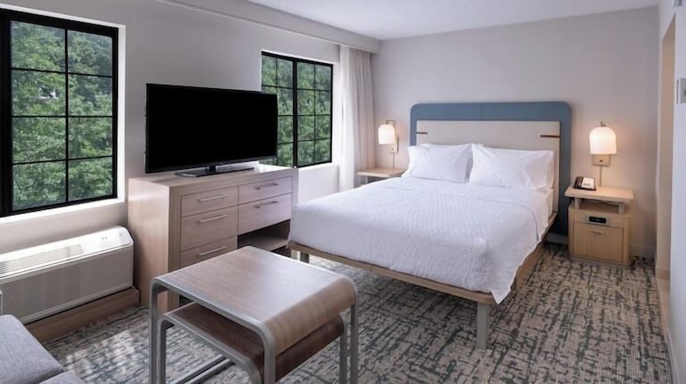 Homewood Suites by Hilton Holland - photo 6