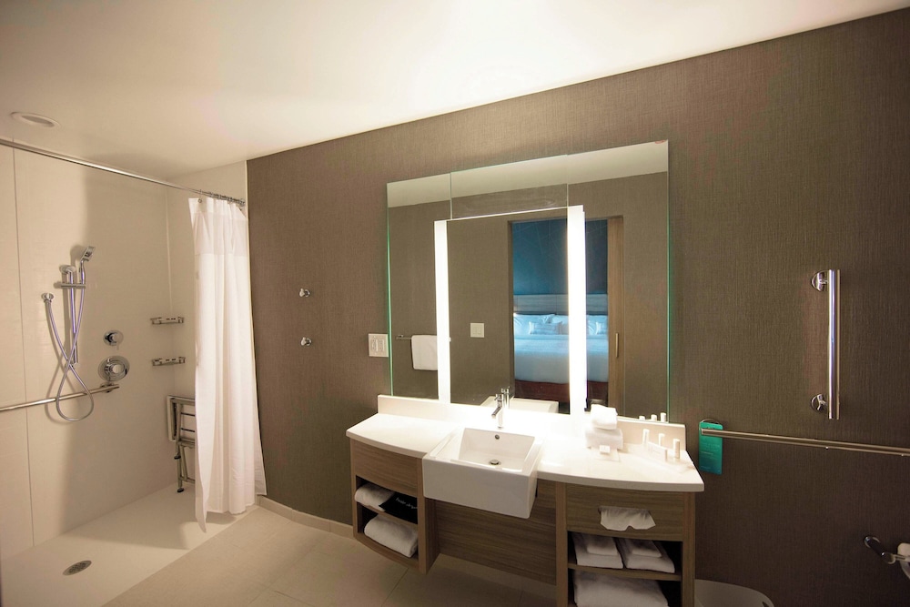 SpringHill Suites by Marriott Athens Downtown University Area - photo 35