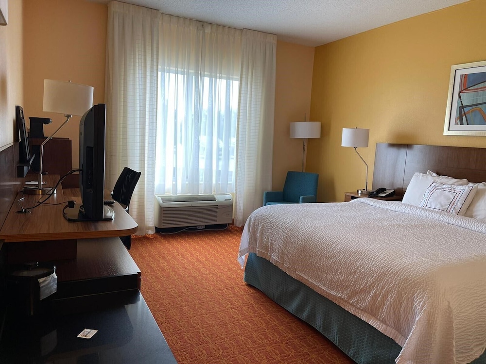 Baymont by Wyndham Chambersburg - photo 15