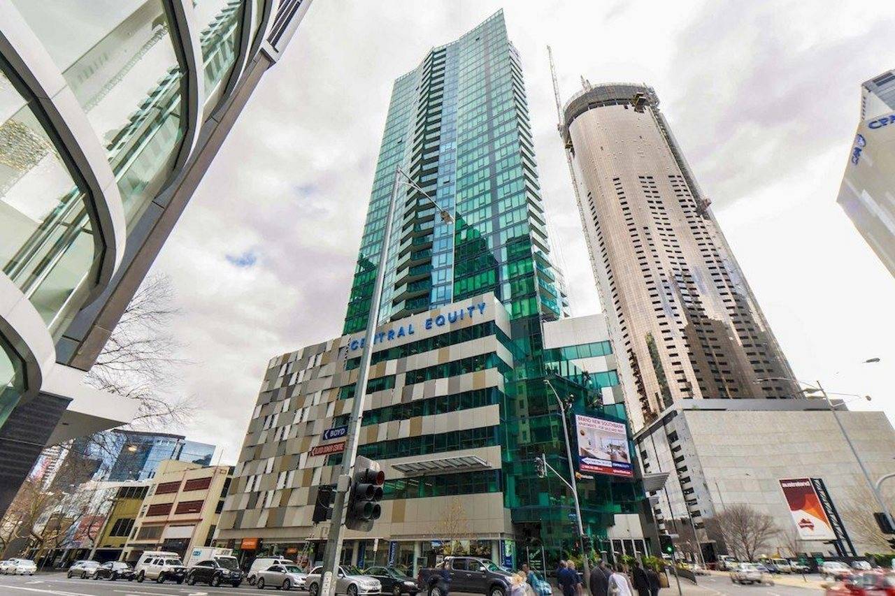 StayCentral Cityviews on City Road Southbank — 4-Star Luxury Hotel in Melbourne, Australia