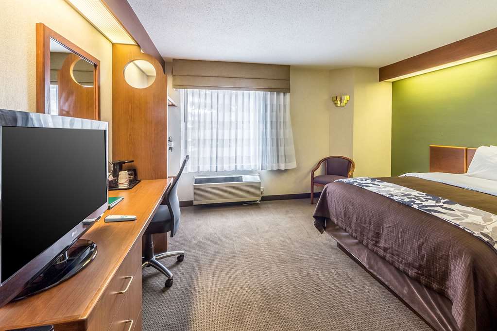 Sleep Inn & Suites Bay View Acme Travers City - photo 12