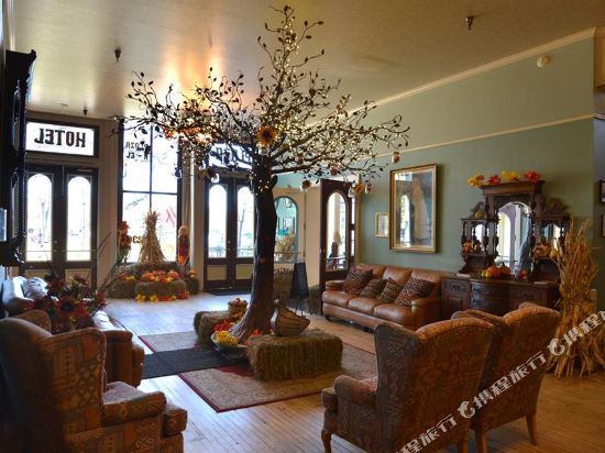 Historic Plaza Hotel - photo 4