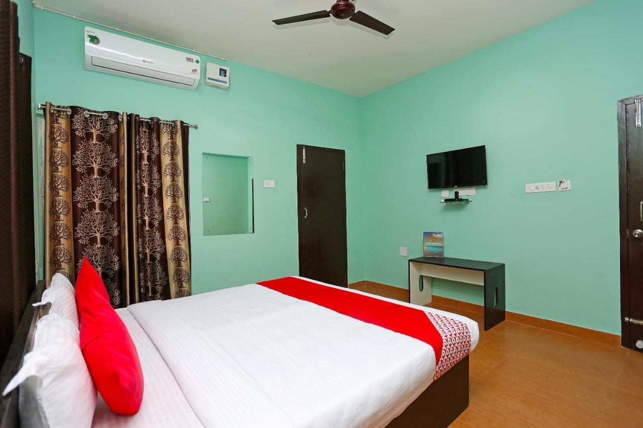 OYO 17276 The Maple Tree Hotels