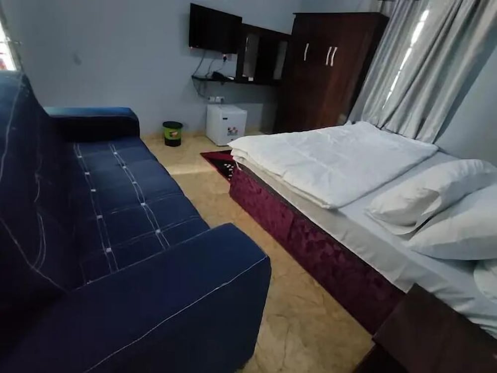Whitehill Luxury Hotel — Gombe — photo 4