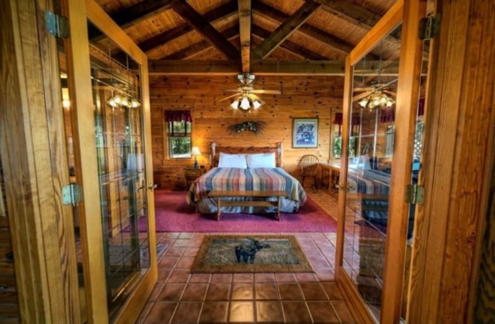 Sugar Ridge Resort - photo 4