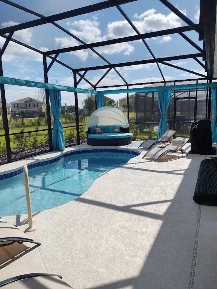 7547oml solterra Resort 6 Bedroom Home by RedAwning - photo 28