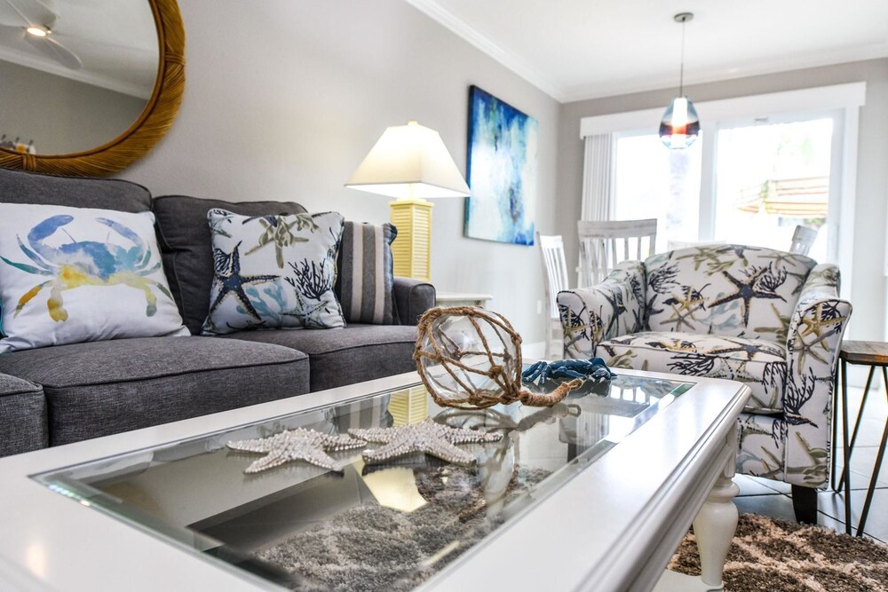 Private Beach House — 4-Star Luxury Hotel in Siesta Key, United States
