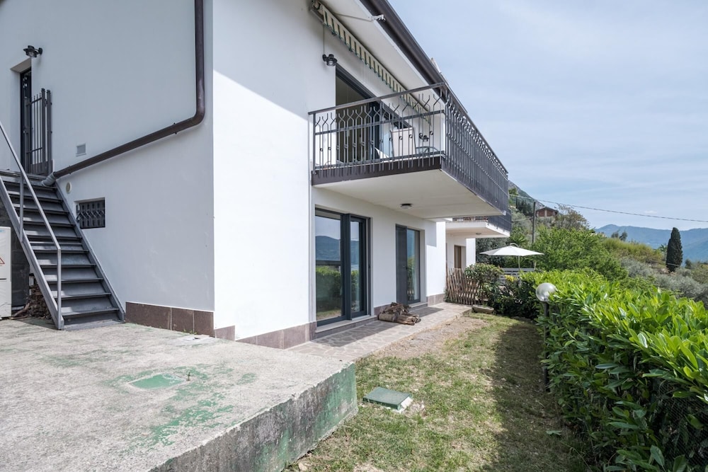 Villa Orizzonti in Predore — Predore — photo 2