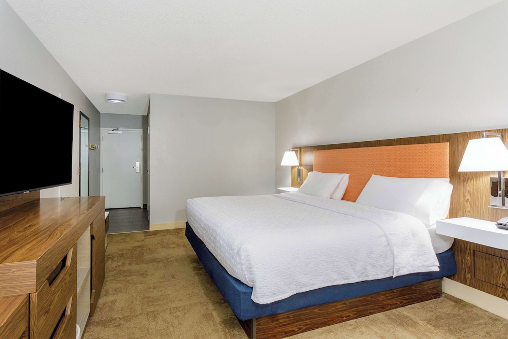 Hampton Inn Jacksonville Downtown I 95 - photo 15