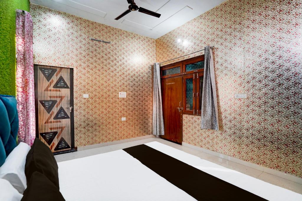 Spot On Parks Hotel in Aligarh, India