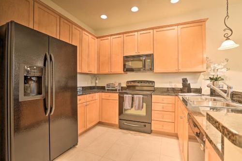 Ole at Lely Resort Condo with Pool Access — hotel in Lely Resort