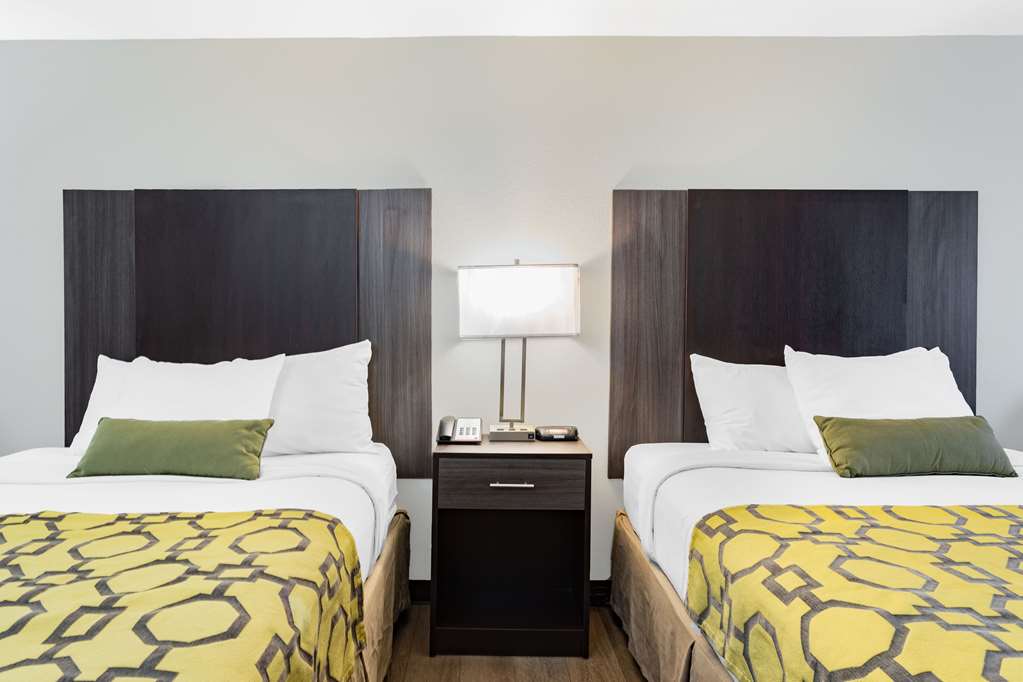 Baymont by Wyndham Midway Tallahassee - photo 38
