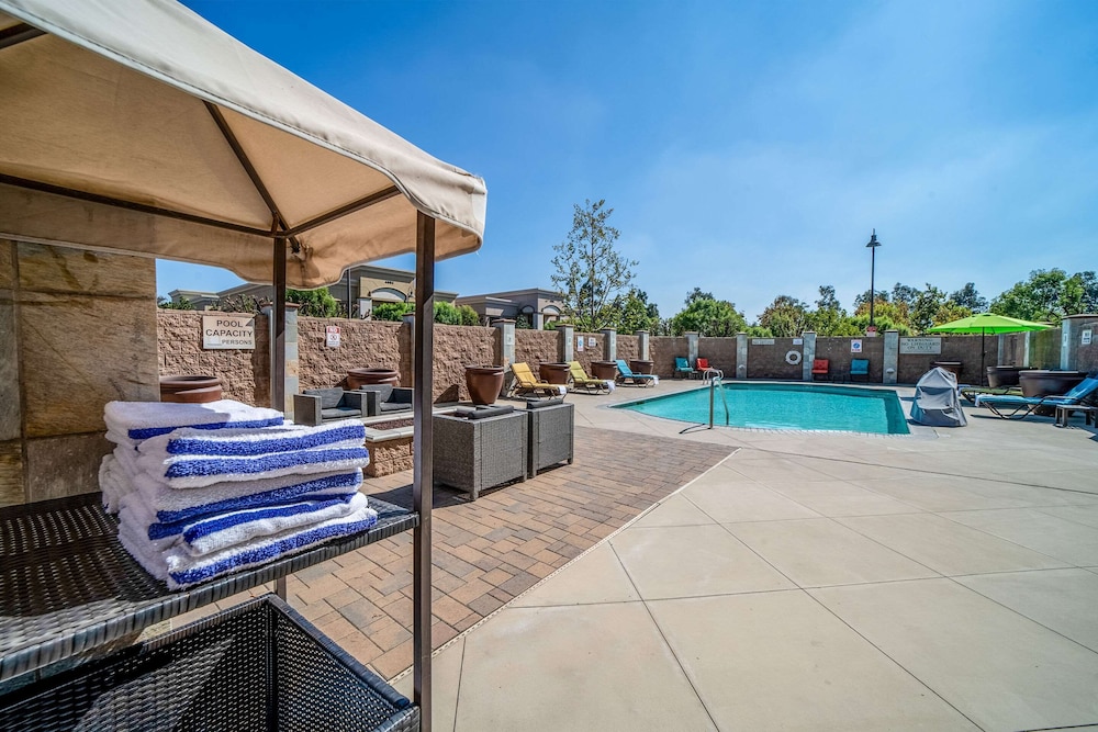 Country Inn & Suites by Radisson Ontario at Ontario Mills CA - photo 75