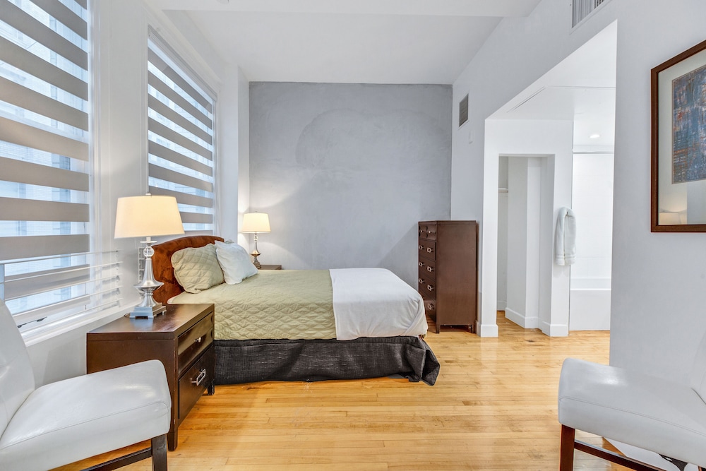 One Lux Stay HWH Downtown Los Angeles - photo 27