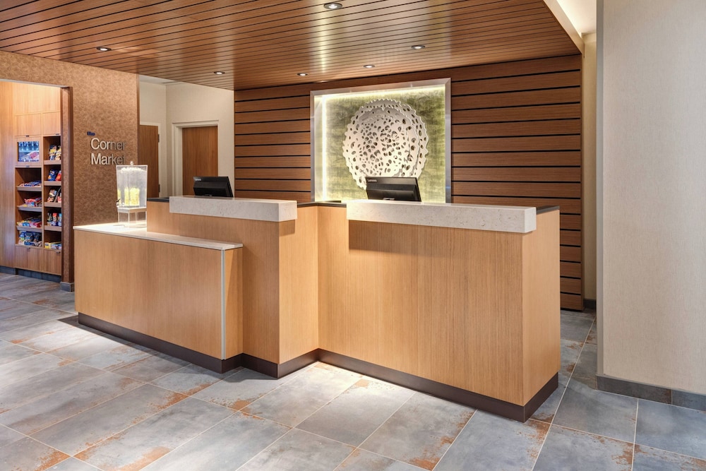 Fairfield Inn & Suites by Marriott Lexington East I 75 - photo 2