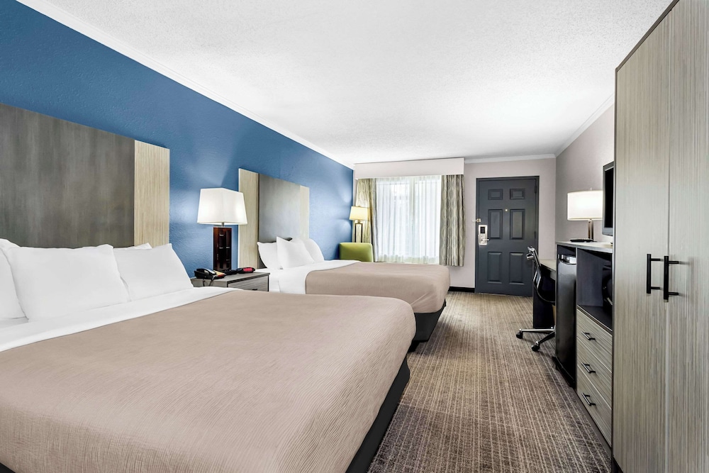 Quality Inn & Suites Florence Civic Center - photo 6