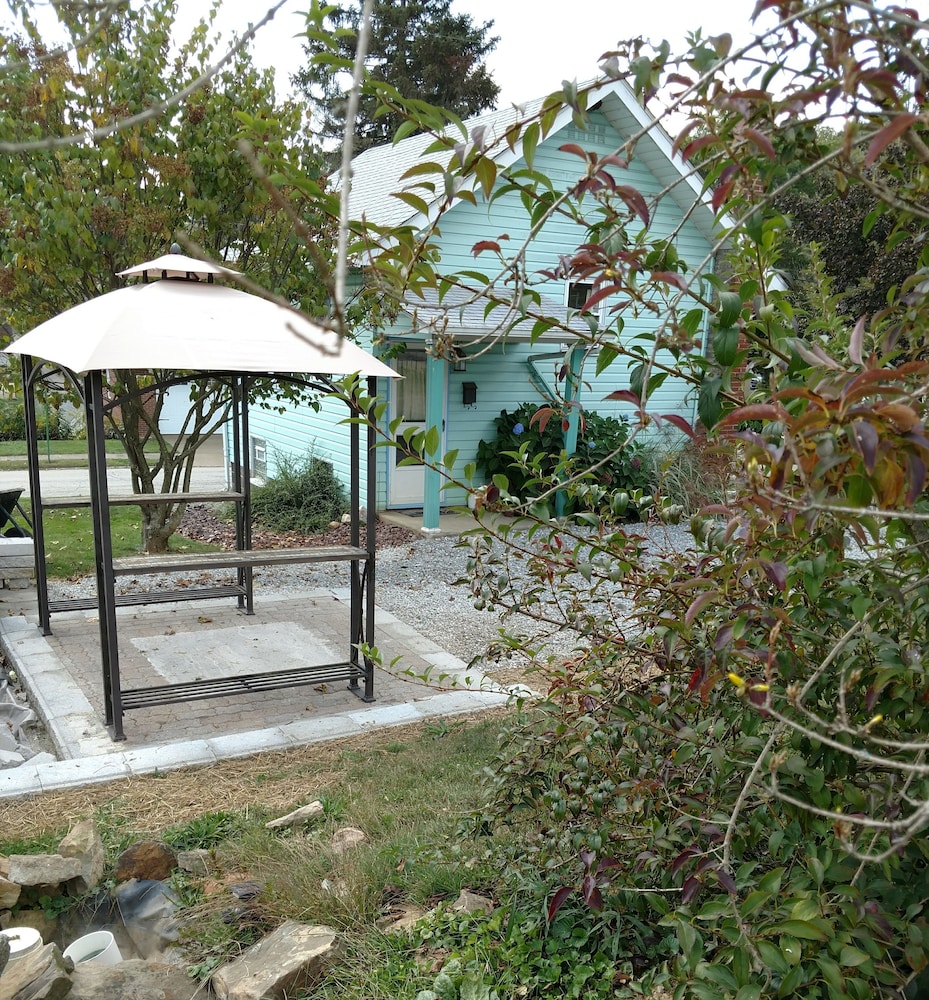 McCali Manor in Mount Pleasant, United States