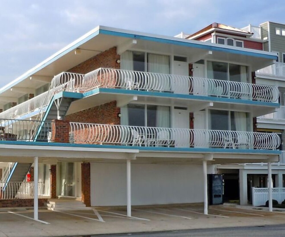 Diamond Crest Motel - photo 30