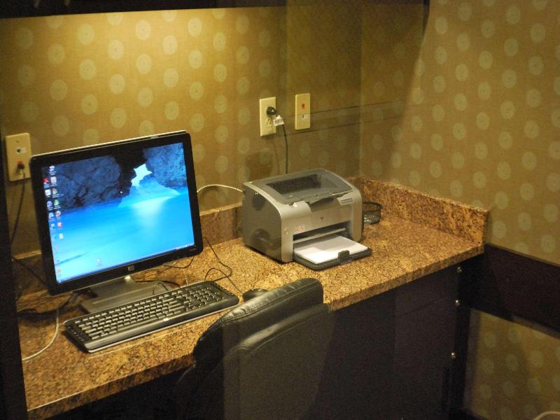 Hampton Inn & Suites Nashville @ Opryland - photo 6