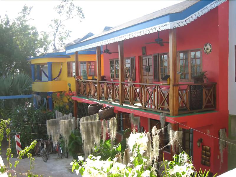 Idlers’ Rest Beach Hotel in Black River, Jamaica