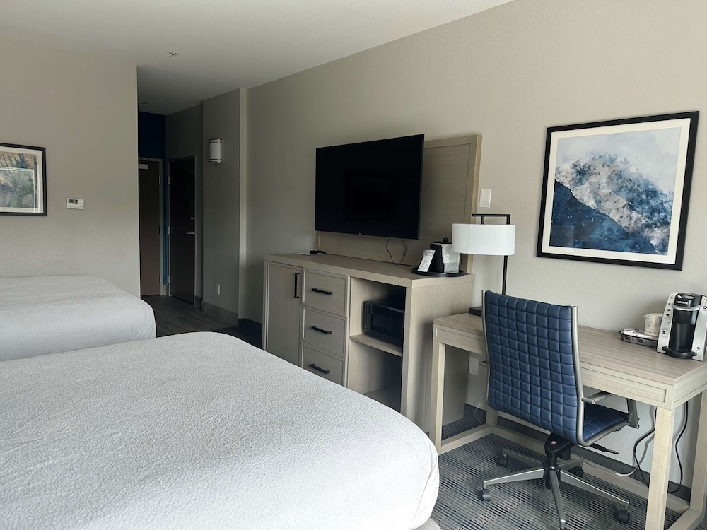 Best Western Plus Chandler - photo 6