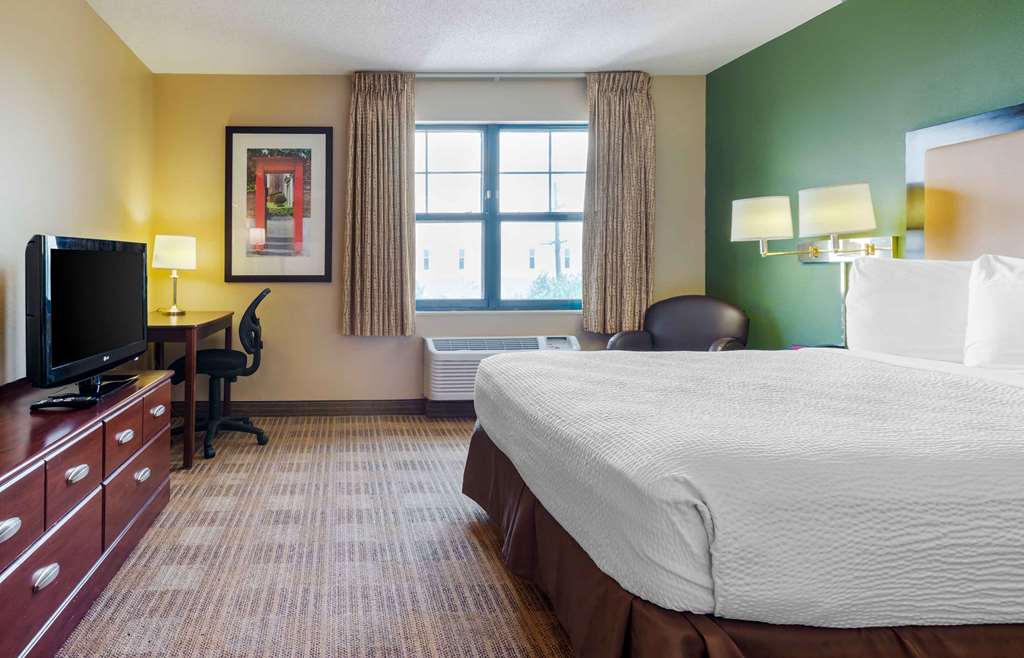 Extended Stay America Suites Elizabeth Newark Airport - photo 15