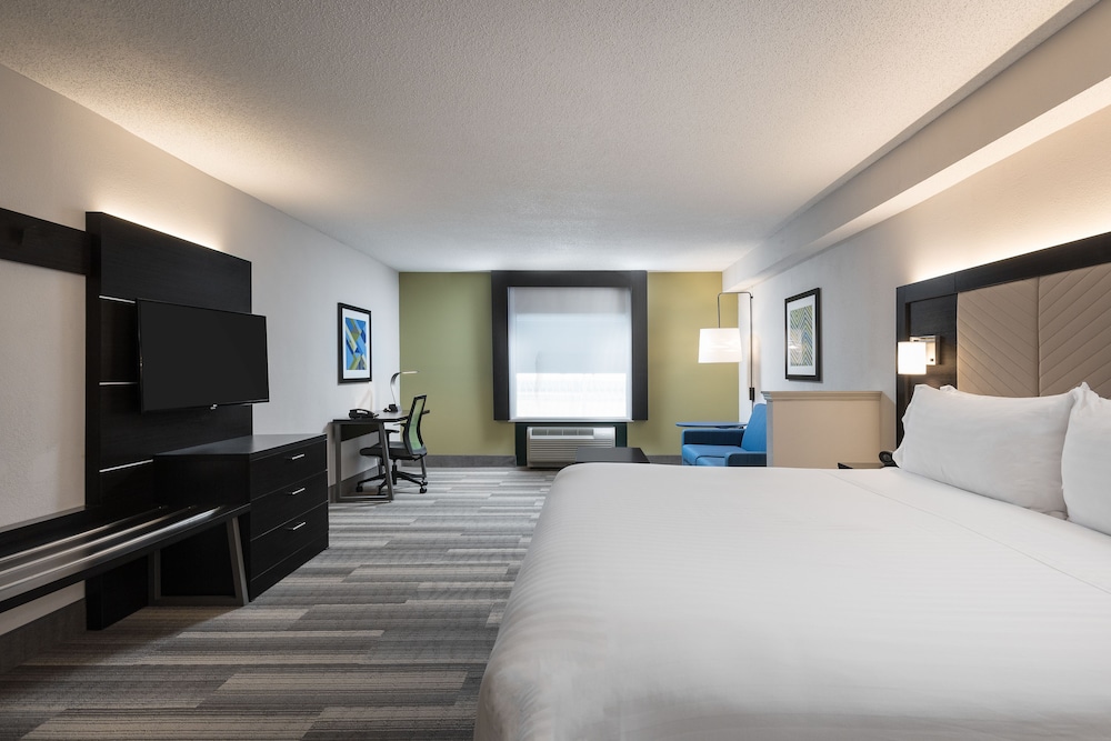 Holiday Inn Express & Suites Florence I 95 & I 20 Civic Ctr by IHG - photo 8