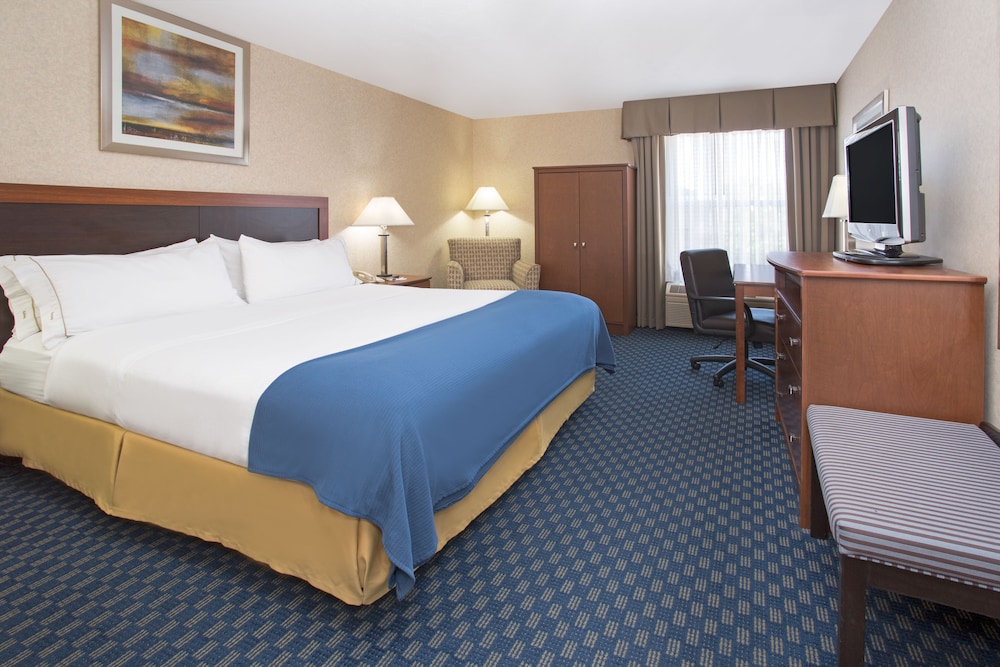 Abilene Inn & Suites - photo 12