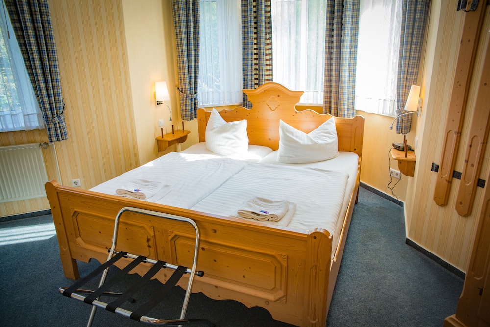 Hotel Waldschlösschen — Kyritz — photo 5