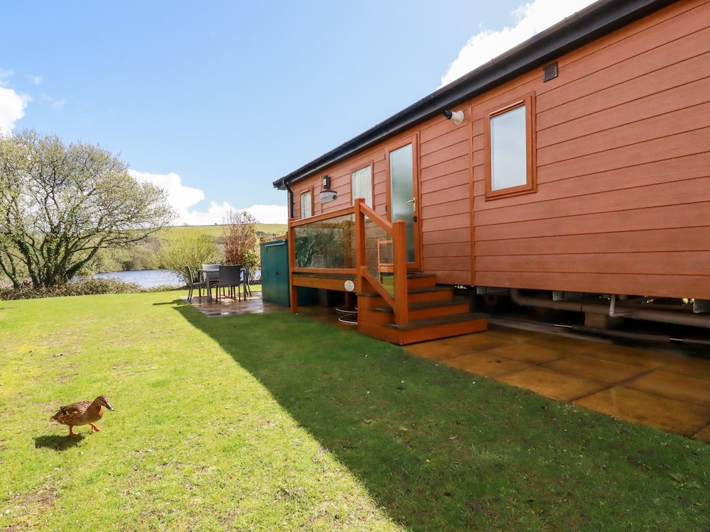 Lake View 10 in Par, United Kingdom