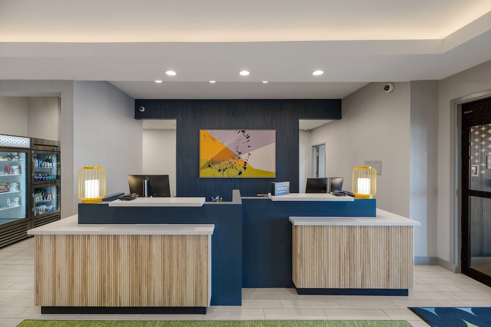 Spark by Hilton Midland South - photo 3