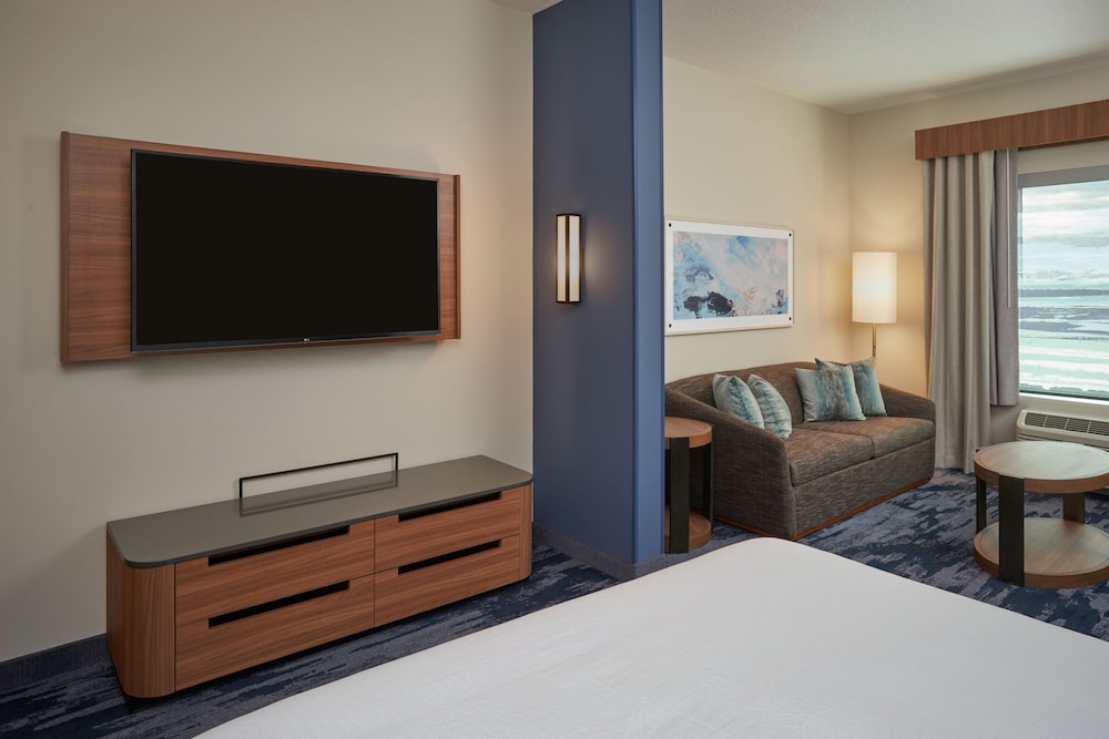 Fairfield Inn & Suites by Marriott West Palm Beach - photo 9
