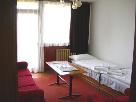 Riviera Park Hotel — hotel in Balatonfoldvar