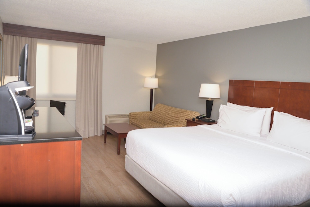 Holiday Inn Blmgtn Arpt South Mall Area By IHG - photo 15