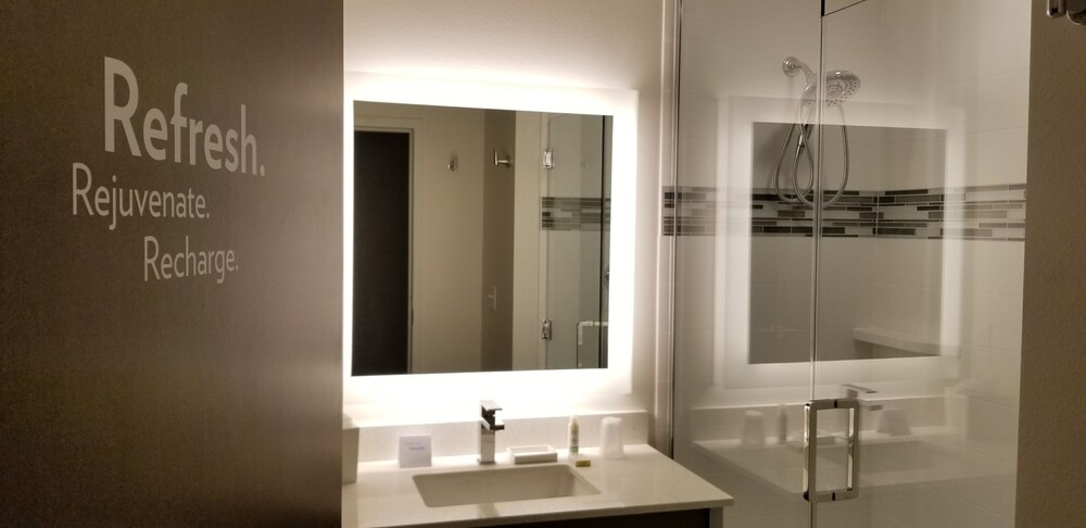 Even Hotel Eugene By Ihg - photo 19