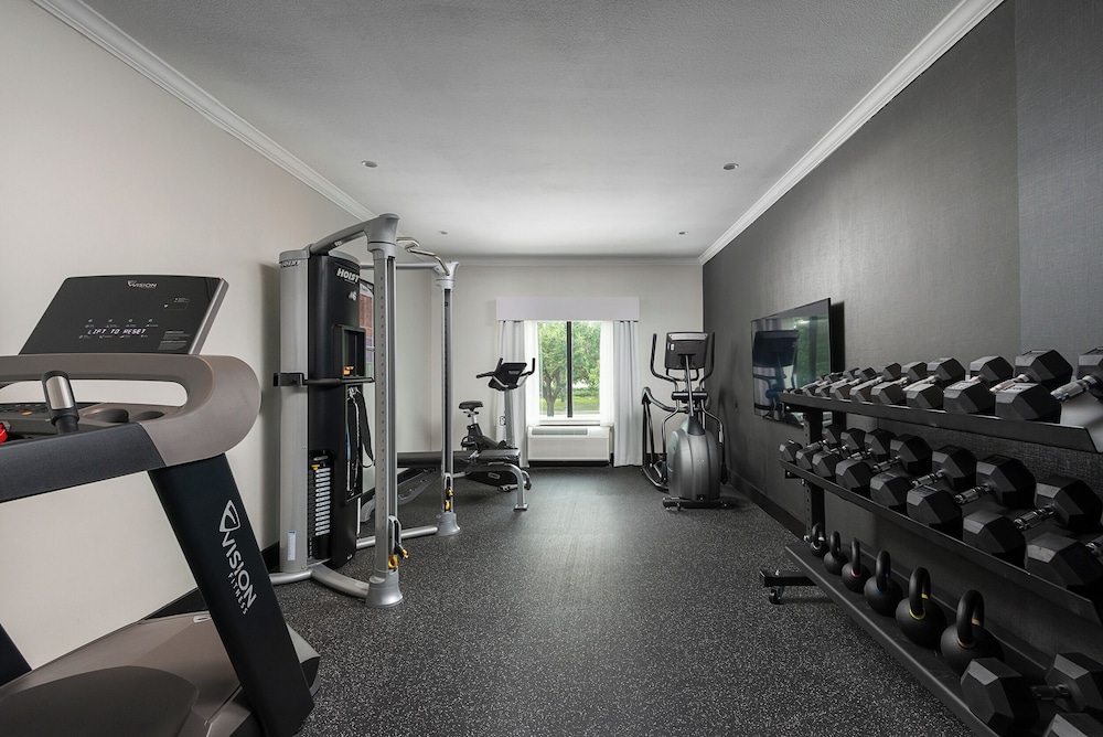 Champions Club and Hotel Houston Westchase - photo 55