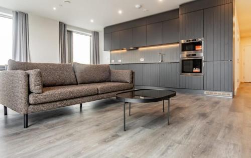 Skyline Views 1 Bed Apartment Sleeps 2 — 4-Star Luxury Hotel in London, United Kingdom