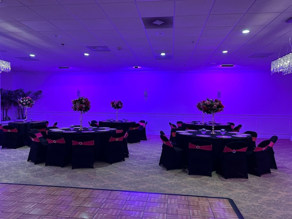 The View Studio Suites and Event Venue - photo 3