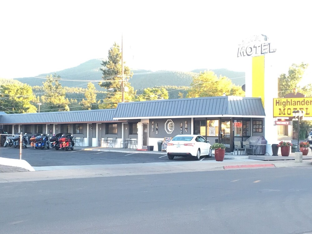 Highlander Motel — hotel in Williams