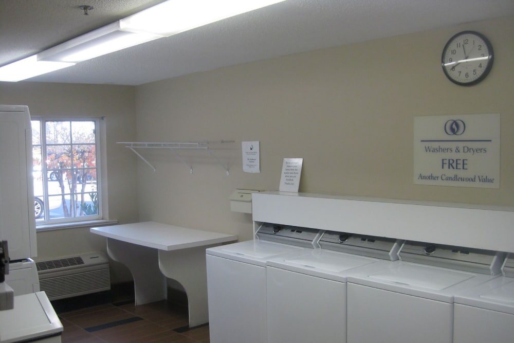 Candlewood Suites Herndon by IHG - photo 26