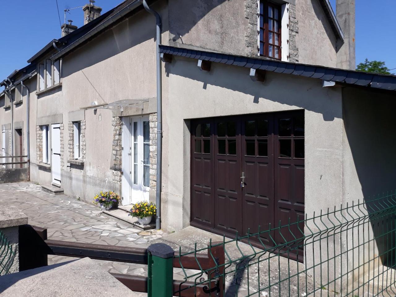 Chez Jean Marc Et Colette — hotel in Le Molay-Littry