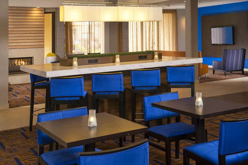 Sonesta Select Charlotte University Research Park - photo 19